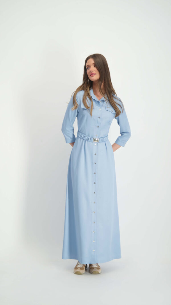⁦שמלת אשלי מקסי תכלת⁩ – תמונה ⁦2⁩