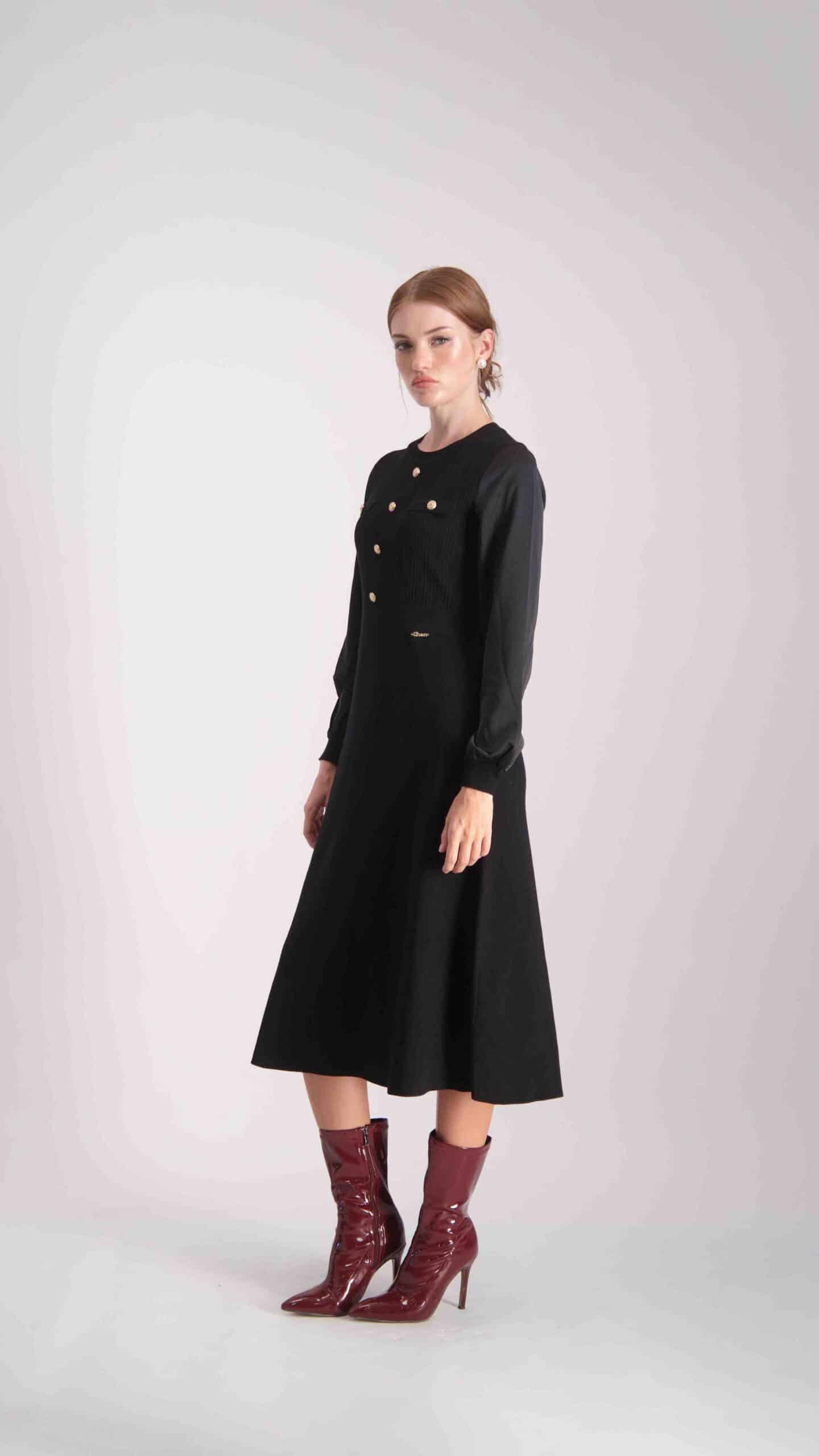 שמלת גפן שחור – תמונה 4