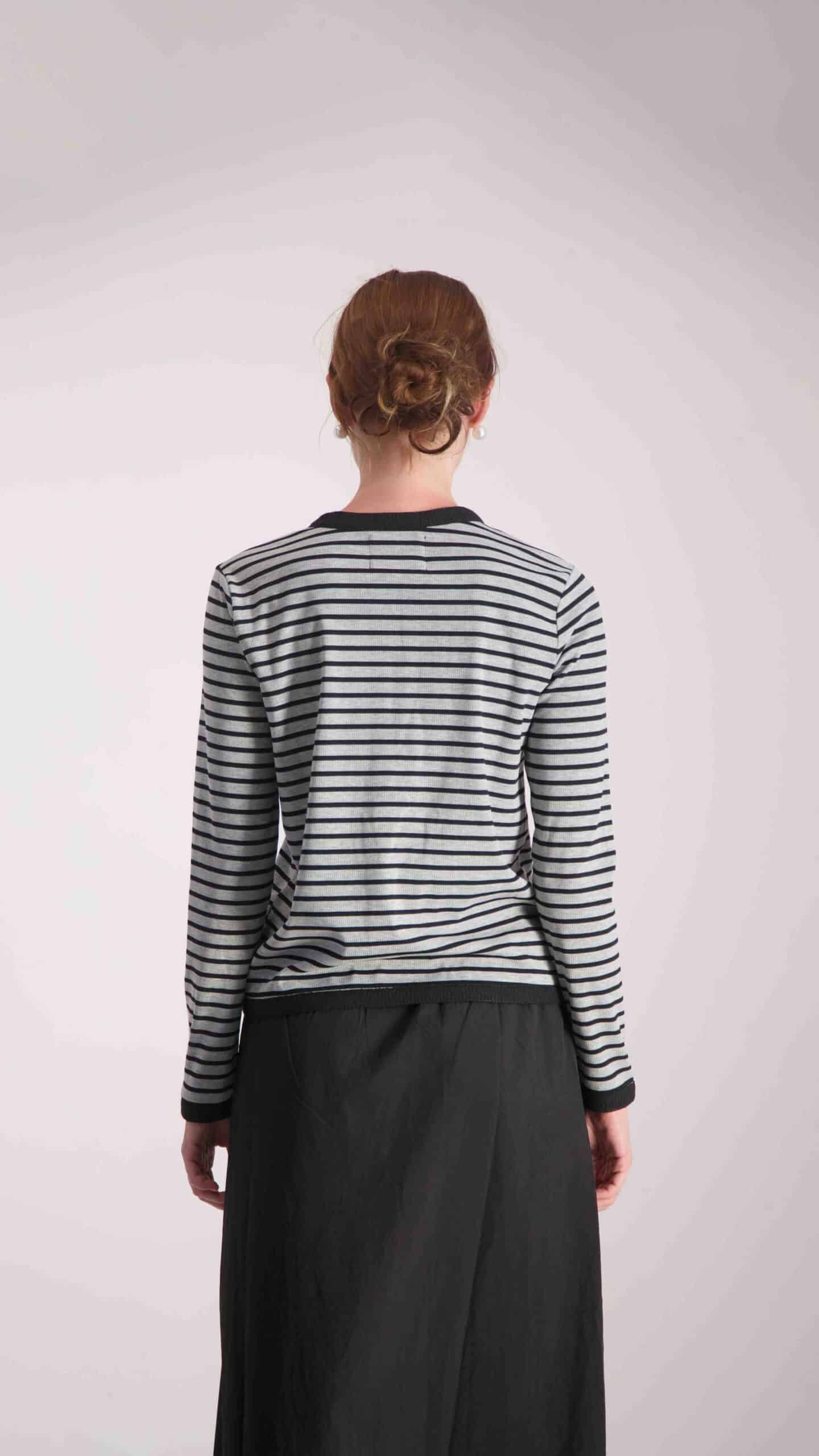 חולצת ניר אפור – תמונה 4