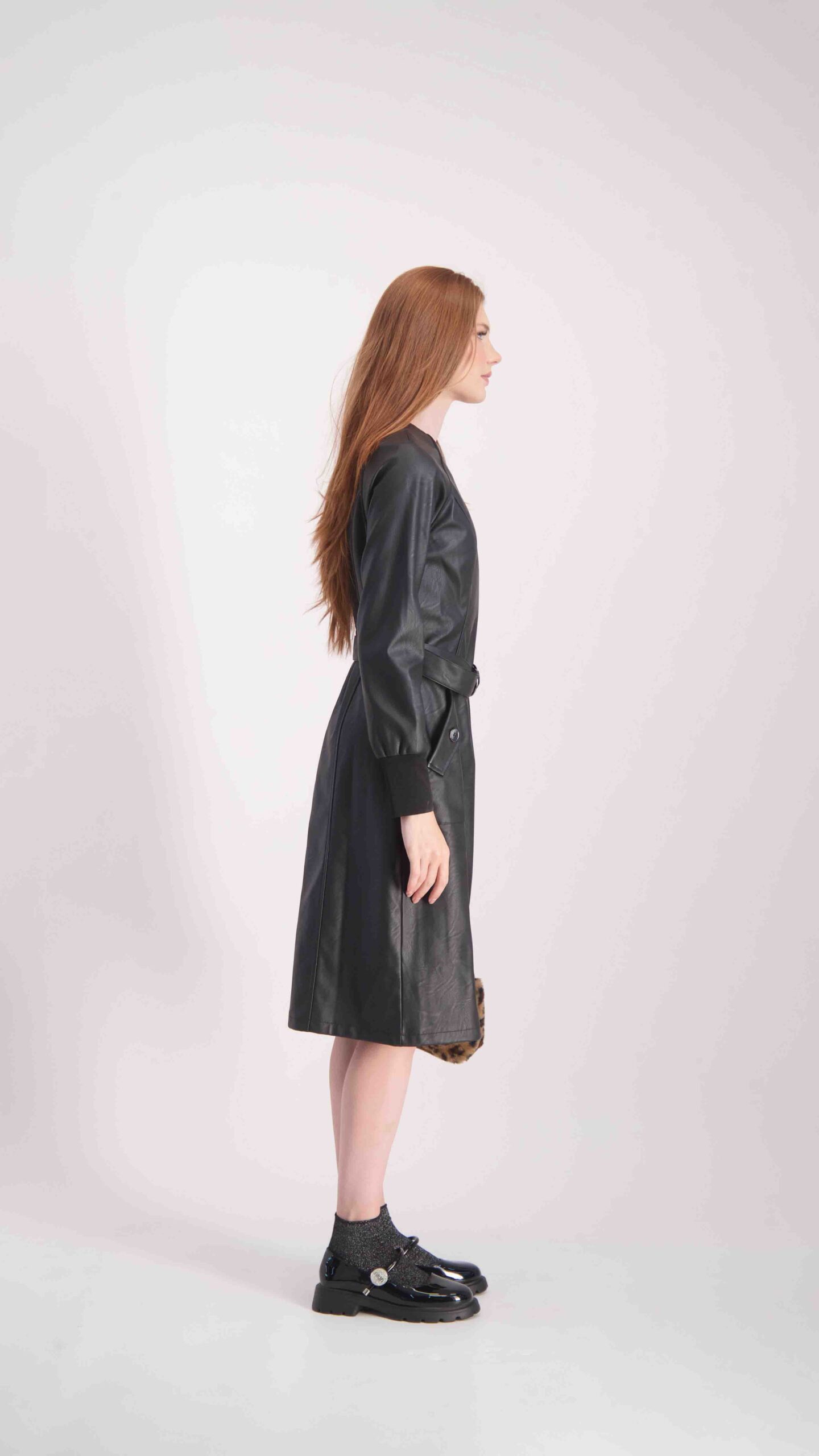 שמלת אליה שחור – תמונה 4