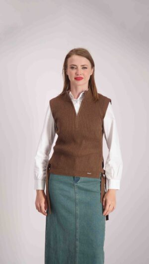 חולצת אפודה רון חום