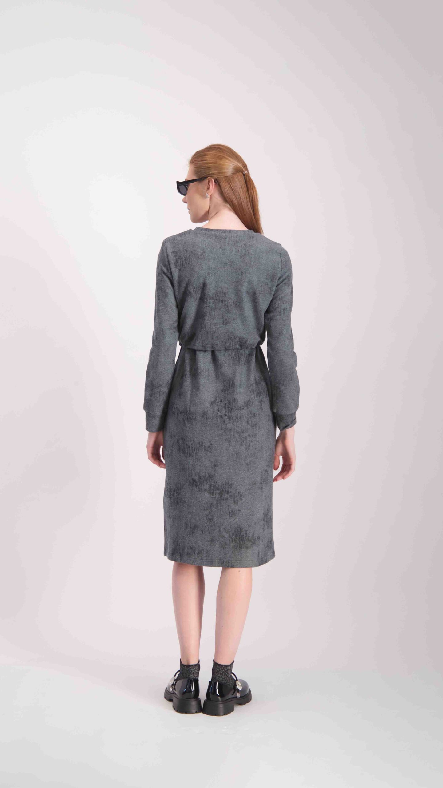 שמלת מיכל אפור – תמונה 4