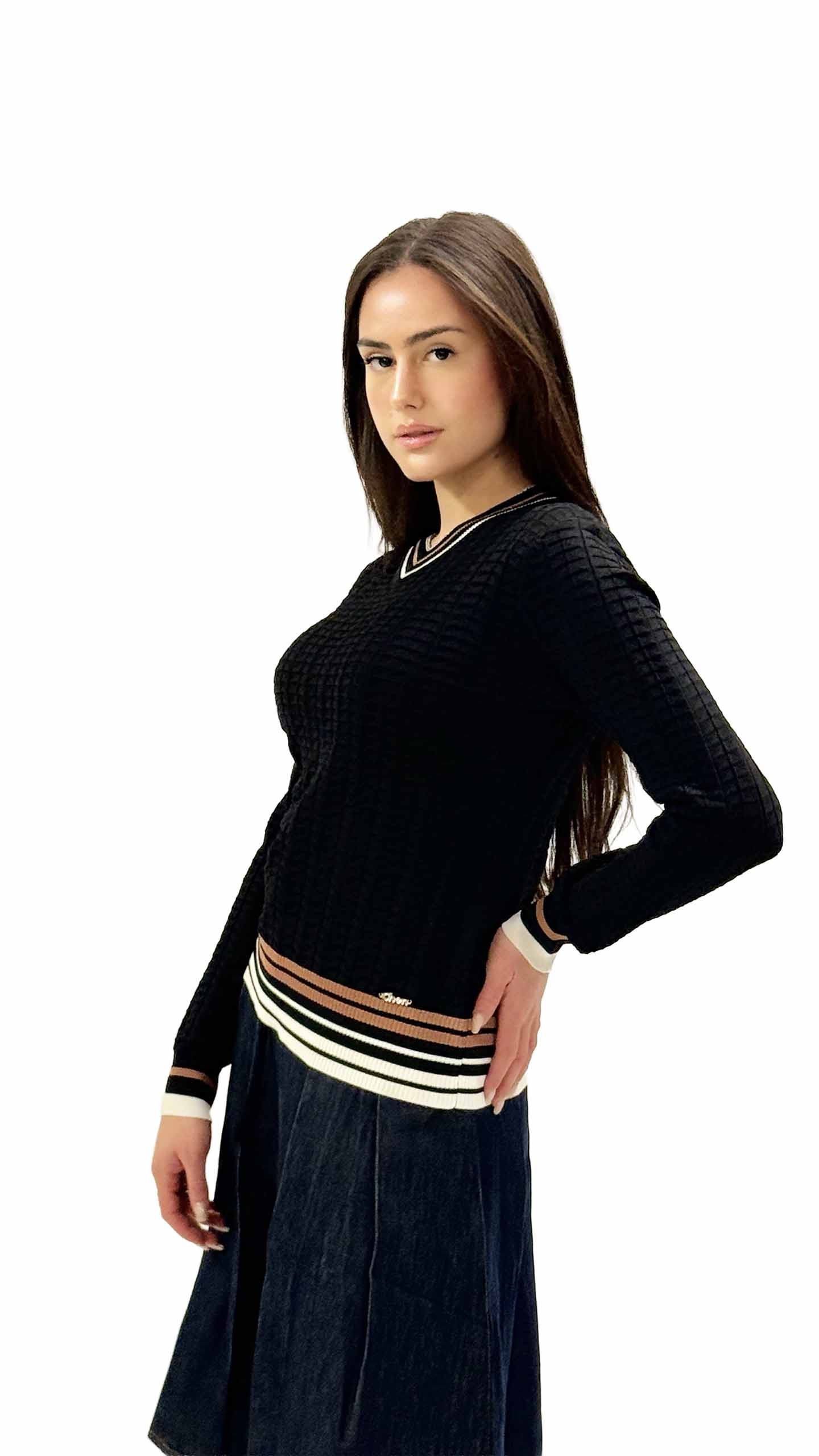 חולצת סולי שחור – תמונה 3