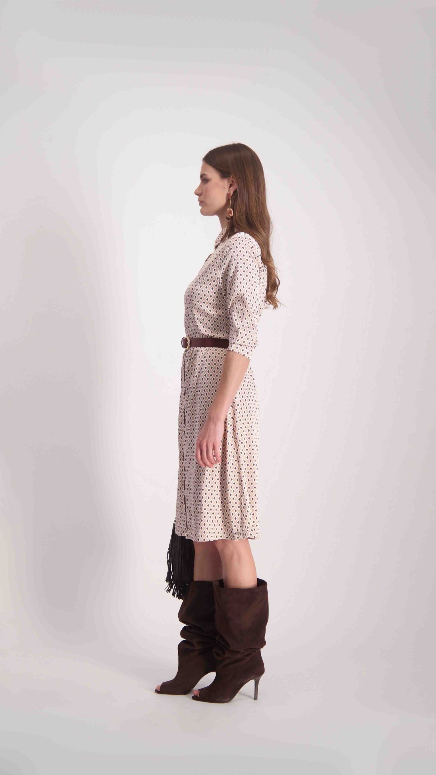 שמלת רוני ורוד – תמונה 5