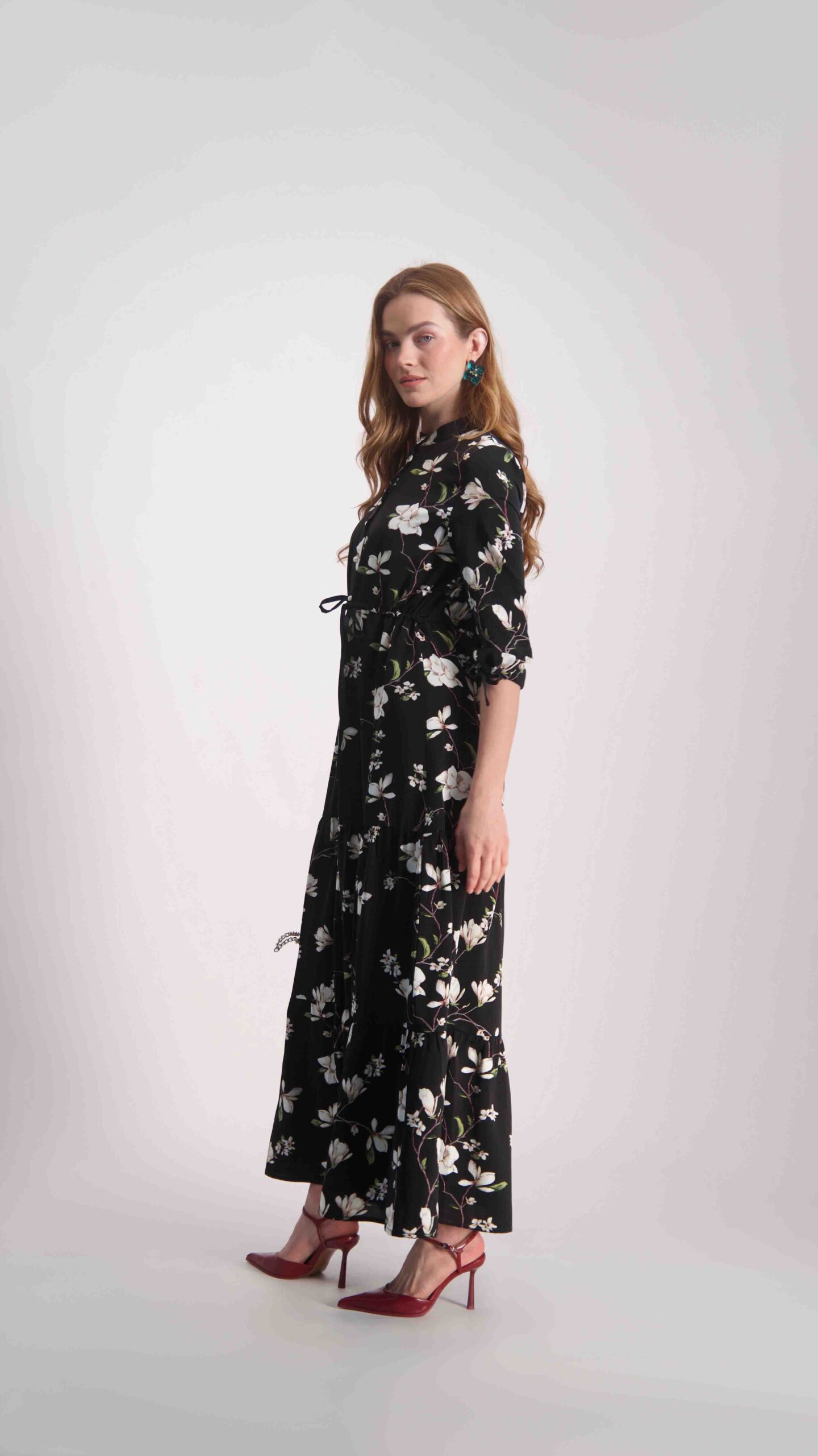 שמלת שירה שחור – תמונה 3