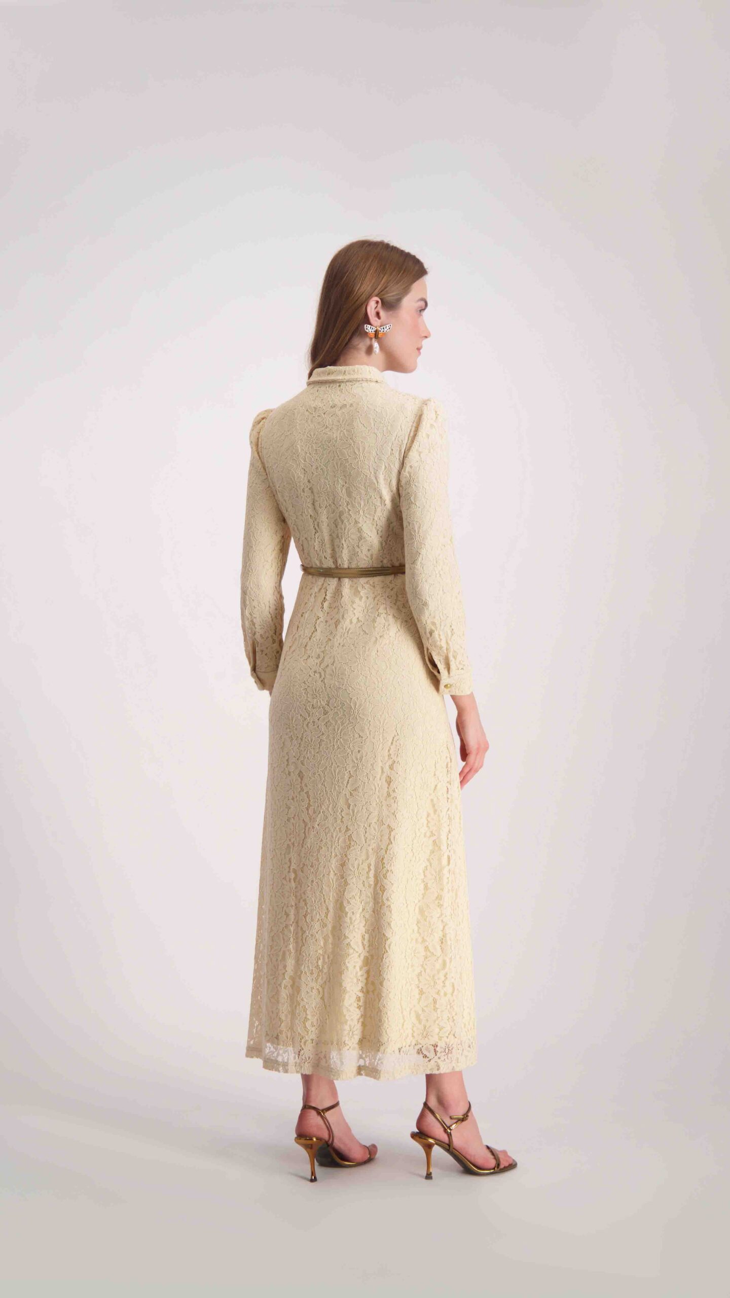 שמלת תמרה קרם – תמונה 4