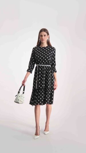 שמלת אורי שחור