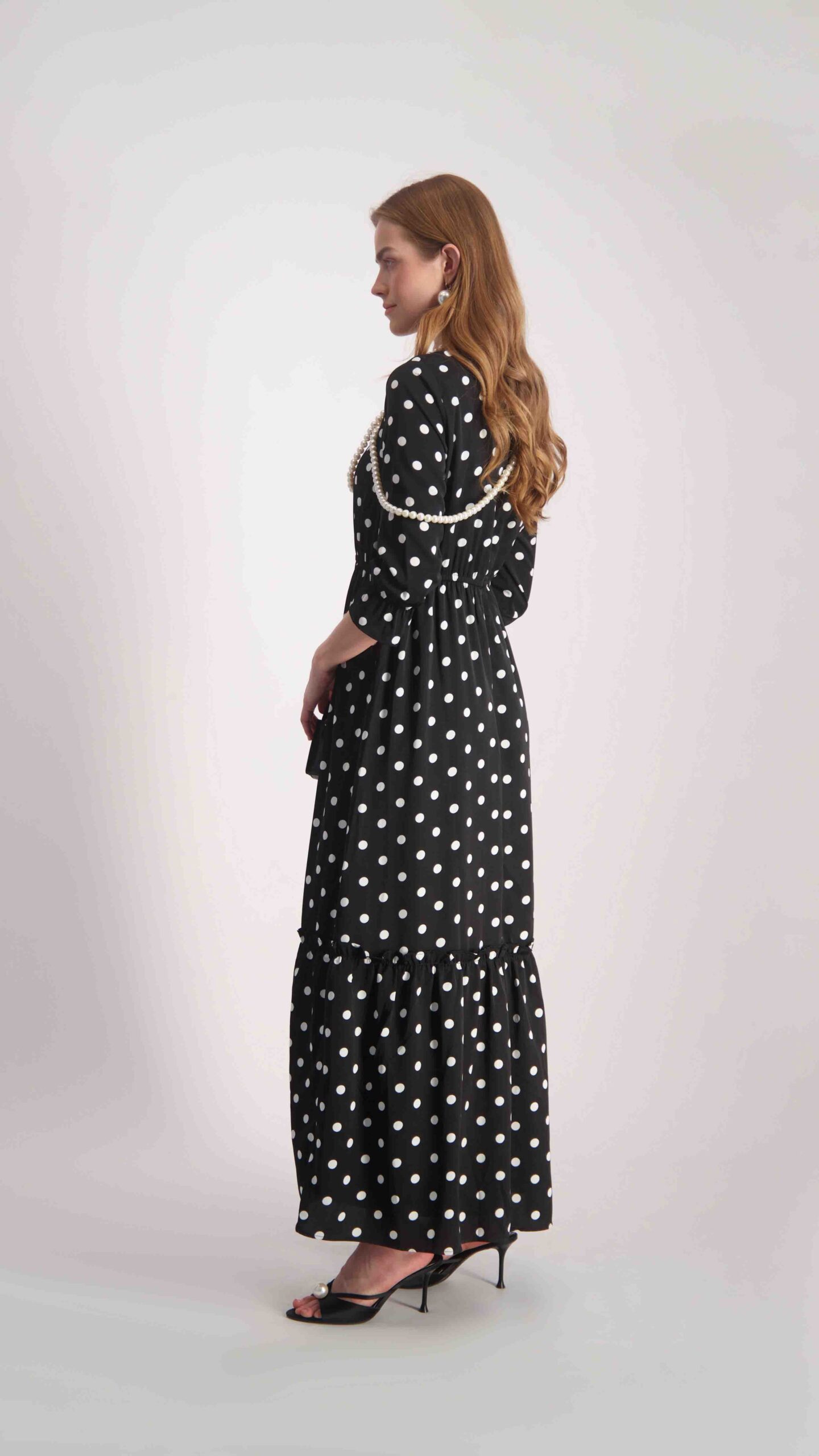 שמלת אורי מקסי שחור – תמונה 3