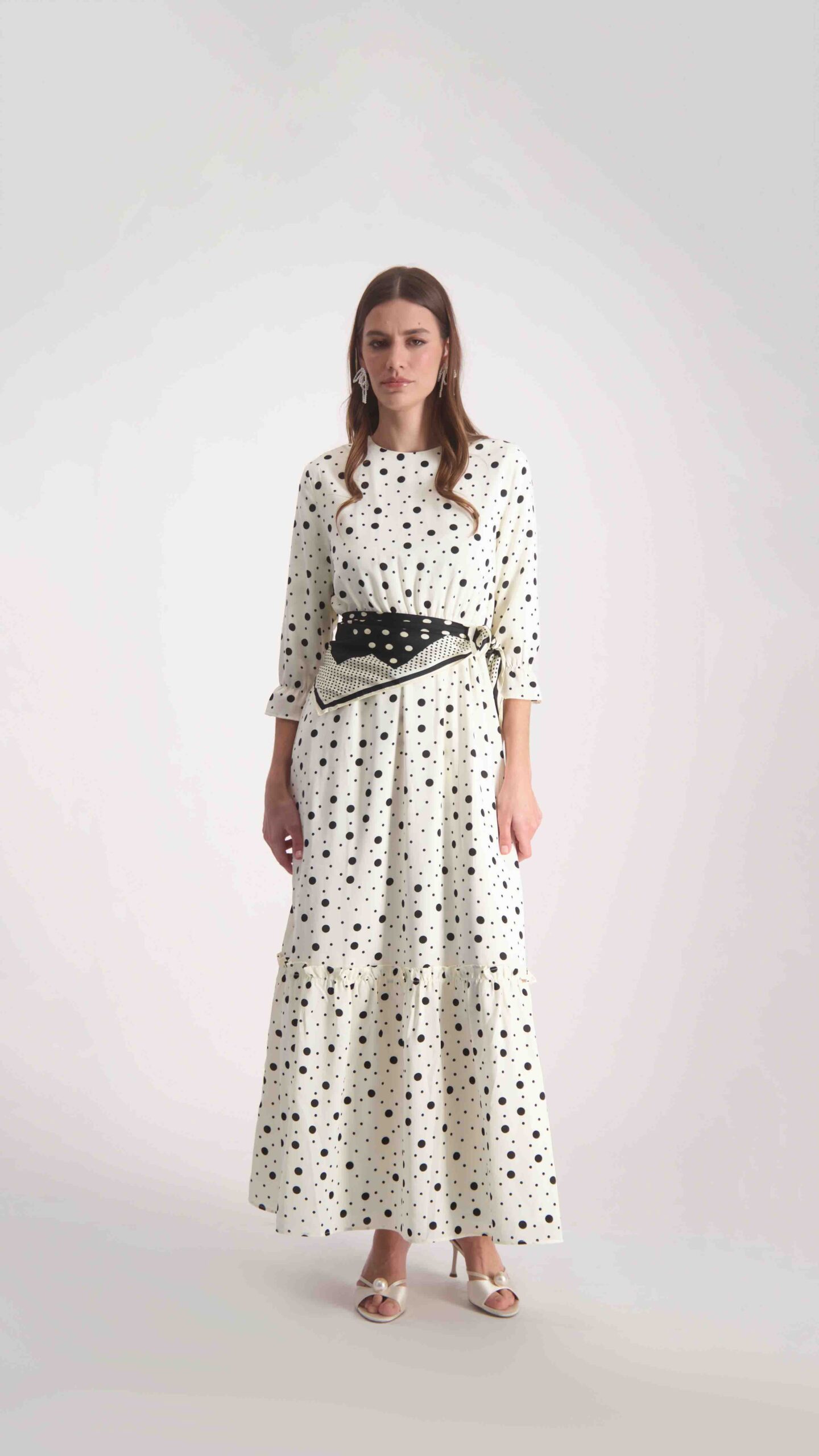 שמלת אורי מקסי לבן