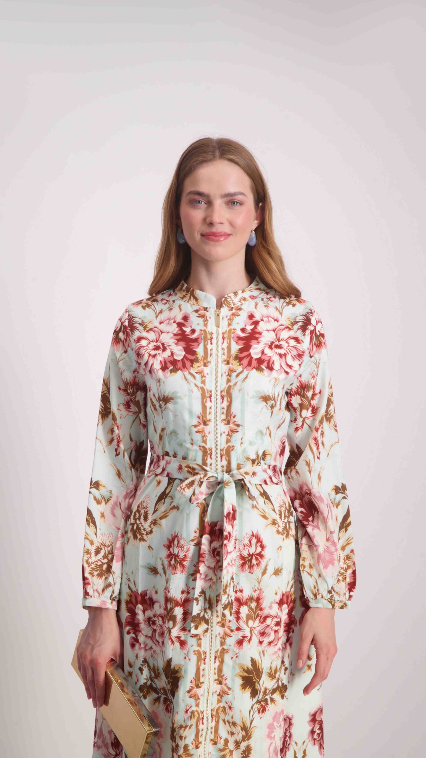 שמלת דינה תכלת – תמונה 6